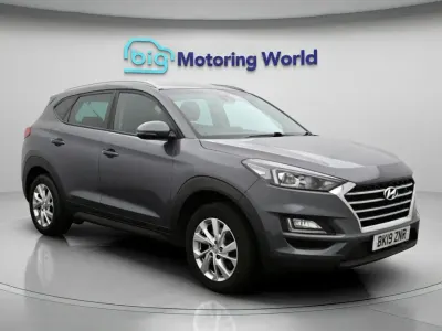 Used Hyundai Tucson SE 177 HP (130 kW) 2019 Grey SUV