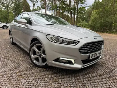 Used Ford Mondeo Titanium 150 HP (110 kW) 2018 Silver Hatchback