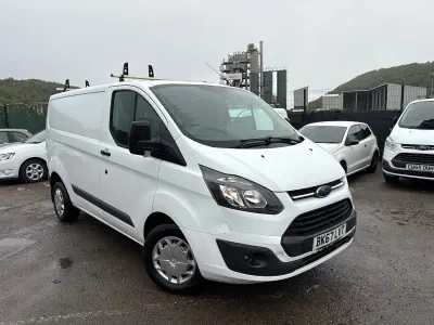 Used Ford Transit Custom 105 HP (77 kW) 2017 White