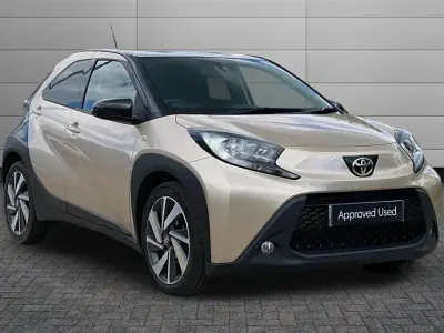 Used Toyota Aygo X 72 HP (52 kW) 2023 Ginger beige with black SUV