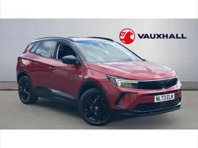 Used Vauxhall Grandland X 131 HP (96 kW) 2024 Red SUV