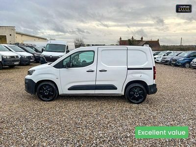 White Used 2019 Peugeot Partner MPV | £8,994 (A bit pricey)
