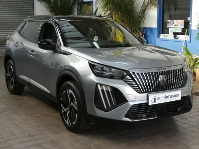 Begagnad Peugeot 2008 GT 130 HK (95 kW) 2023 Grå SUV