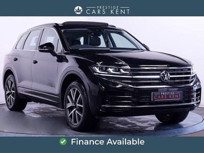 Black Used 2023 VW Touareg Elegance SUV | £45,191 (Fair price)