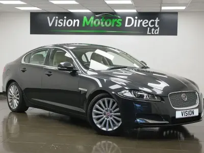Używany Jaguar XF Luxury 200 KM (147 kW) 2015 Szary Sedan/Limuzyna