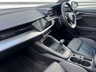 Used Audi A3 S-Line 147 HP (108 kW) 2023 White Sedan