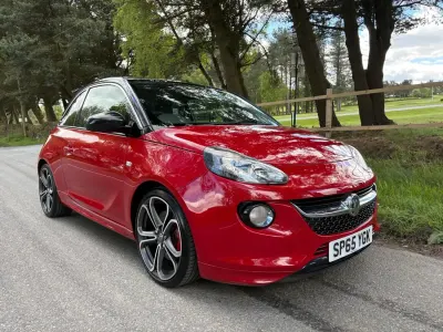 Używany Vauxhall Adam Slam 150 KM (110 kW) 2015 Czerwony Hatchback