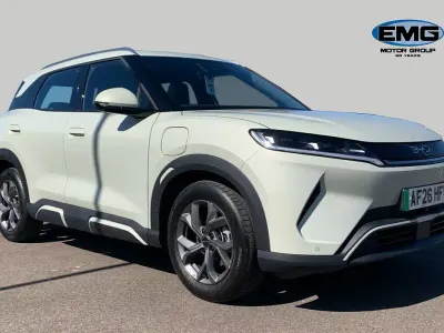 Ny BYD Atto 2 Boost 130 kW (177 HK) 2026 Hikng grn paint SUV