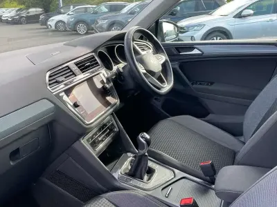 Used VW Tiguan Active 150 HP (110 kW) 2022 Black SUV