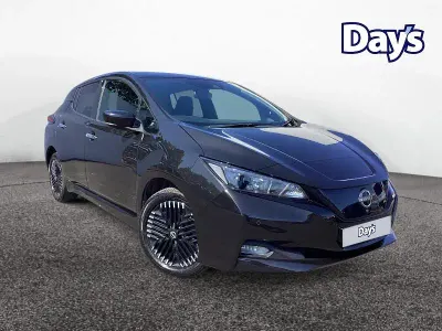 Used Nissan Leaf N-Connecta 160 kW (218 HP) 2022 Black Hatchback