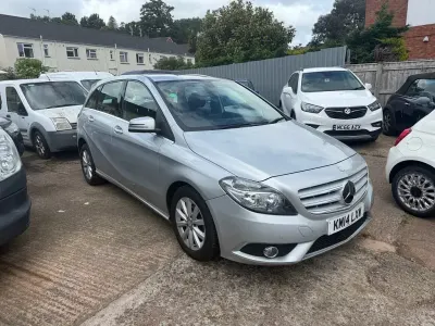 Usado Mercedes B180 SE 109 HP (80 kW) 2014 Prateado Monovolume