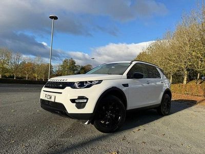 Used Land Rover Discovery Sport SE 180 HP (132 kW) 2017 White SUV