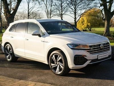 White Used 2020 VW Touareg R-line SUV | £29,990 (Fair price)