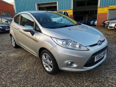 Silver Used 2012 Ford Fiesta Zetec Hatchback | £3,790 (Fair price)