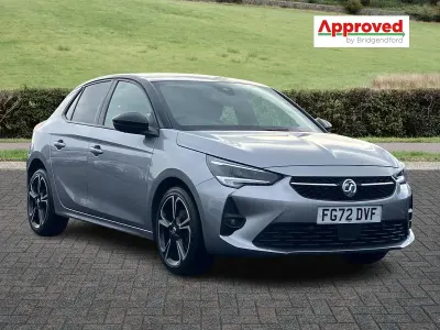 Begagnad Vauxhall Corsa GS Line 2022 Grå Halvkombi