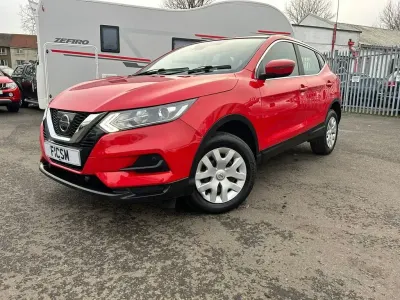 Used Nissan Qashqai Visia 110 HP (80 kW) 2017 Red SUV