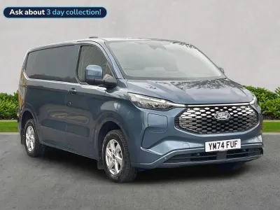 Begagnad Ford Transit Limited 100 kW (136 HK) 2024 Blå Van