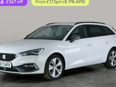 Begagnad Seat Leon FR 150 HK (110 kW) 2023 Vit Kombi