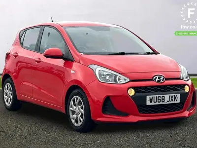 Usado Hyundai i10 SE 67 HP (49 kW) 2018 Vermelho Citadino