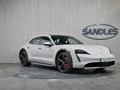Usado Porsche Taycan Cross Turismo 419 kW (571 HP) 2023