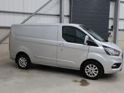 Used Ford Transit Custom Limited 130 HP (95 kW) 2021 Silver Van