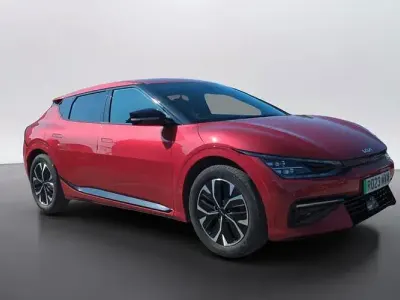 Używany Kia EV6 GT-Line 167 kW (228 KM) 2023 Czerwony SUV