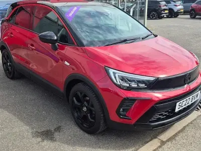 Begagnad Vauxhall Crossland GS Line 83 HK (61 kW) 2022 Röd SUV