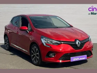 Used Renault Clio Iconic 100 HP (73 kW) 2020 Red Hatchback