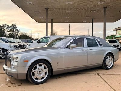 Used Rolls Royce Phantom 453 HP (333 kW) 2004 White Sedan