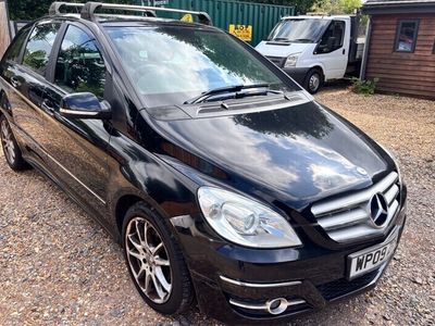 Mercedes B180