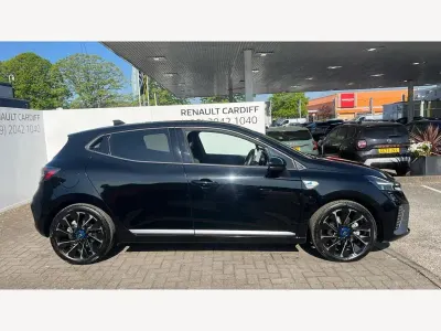 Used Renault Clio Esprit Alpine 143 HP (105 kW) 2025 Metallic  diamond black  Hatchback
