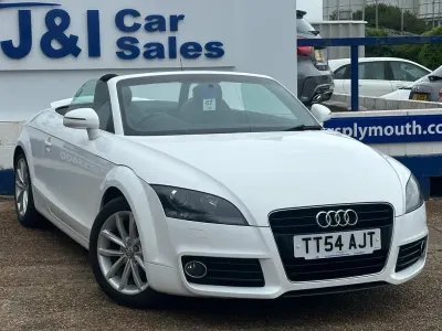 Used Audi TT Roadster Sport 160 HP (117 kW) 2012 White Cabriolet