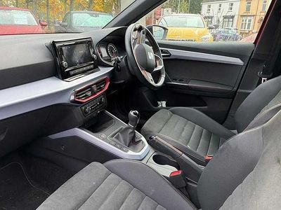 Used Seat Arona FR 109 HP (80 kW) 2023 Red SUV