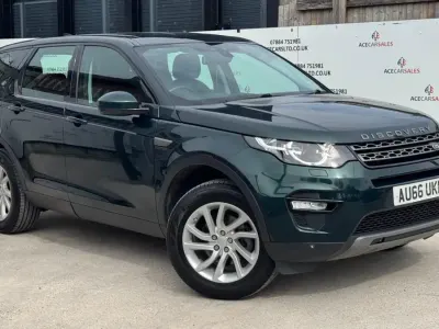 Używany Land Rover Discovery Sport SE 180 KM (132 kW) 2016 Zielony SUV