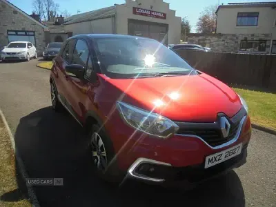 Second-hand Renault Captur Play 90 CP (66 kW) 2018 Roșu SUV