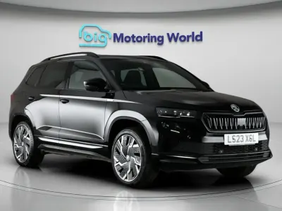 Used Skoda Karoq SportLine 190 HP (139 kW) 2023 Black SUV