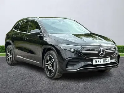 Begagnad Mercedes EQA250 AMG line 139 kW (190 HK) 2021 Svart SUV