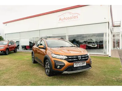 Used Dacia Sandero Prestige 100 HP (73 kW) 2022 Orange Hatchback