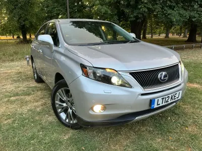 Used Lexus RX450h 299 HP (219 kW) 2012 Silver SUV