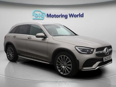 Mercedes GLC300
