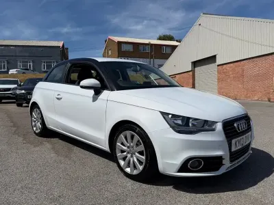 Used Audi A1 Sport 143 HP (105 kW) 2013 White Hatchback