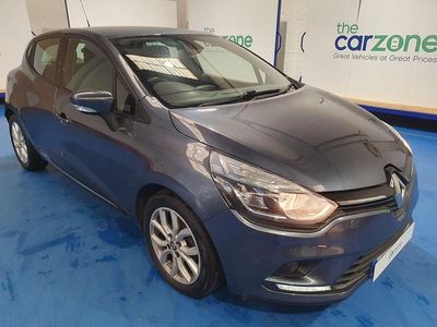 Used Renault Clio IV Dynamique 90 HP (66 kW) 2017 Grey Hatchback