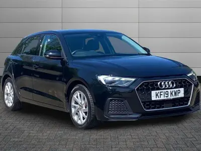 Usado Audi A1 Sport 150 HP (110 kW) 2019 Preto SUV