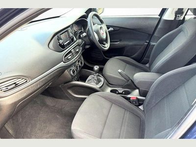 Blue Used 2016 Fiat Tipo Lounge Estate | £6,795 (Expensive)