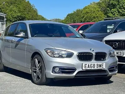 Usado BMW 118 Sport Line 136 HP (100 kW) 2019 Citadino