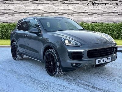 Grey Used 2015 Porsche Cayenne SUV | £20,444 (Fair price)