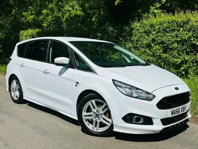 Usado Ford S-MAX Sport 240 CV (176 kW) 2016 Blanco Monovolumen