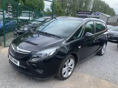 Second-hand Vauxhall Zafira SRi 2015 Negru Monovolum