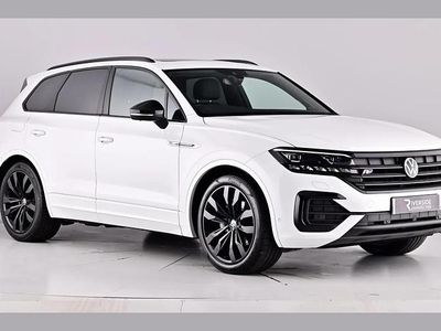 Used VW Touareg Black Edition 286 HP (210 kW) 2022 Pure white SUV