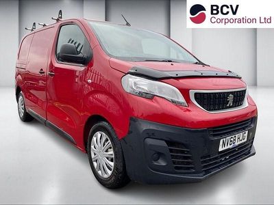 Used Peugeot Expert S 2019 Red Van